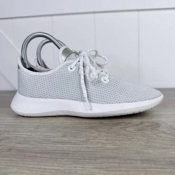 Allbirds TR Tree Runners Sneaker Women's Size 6 Low Shoes Light Gray - Picture 1 of 9